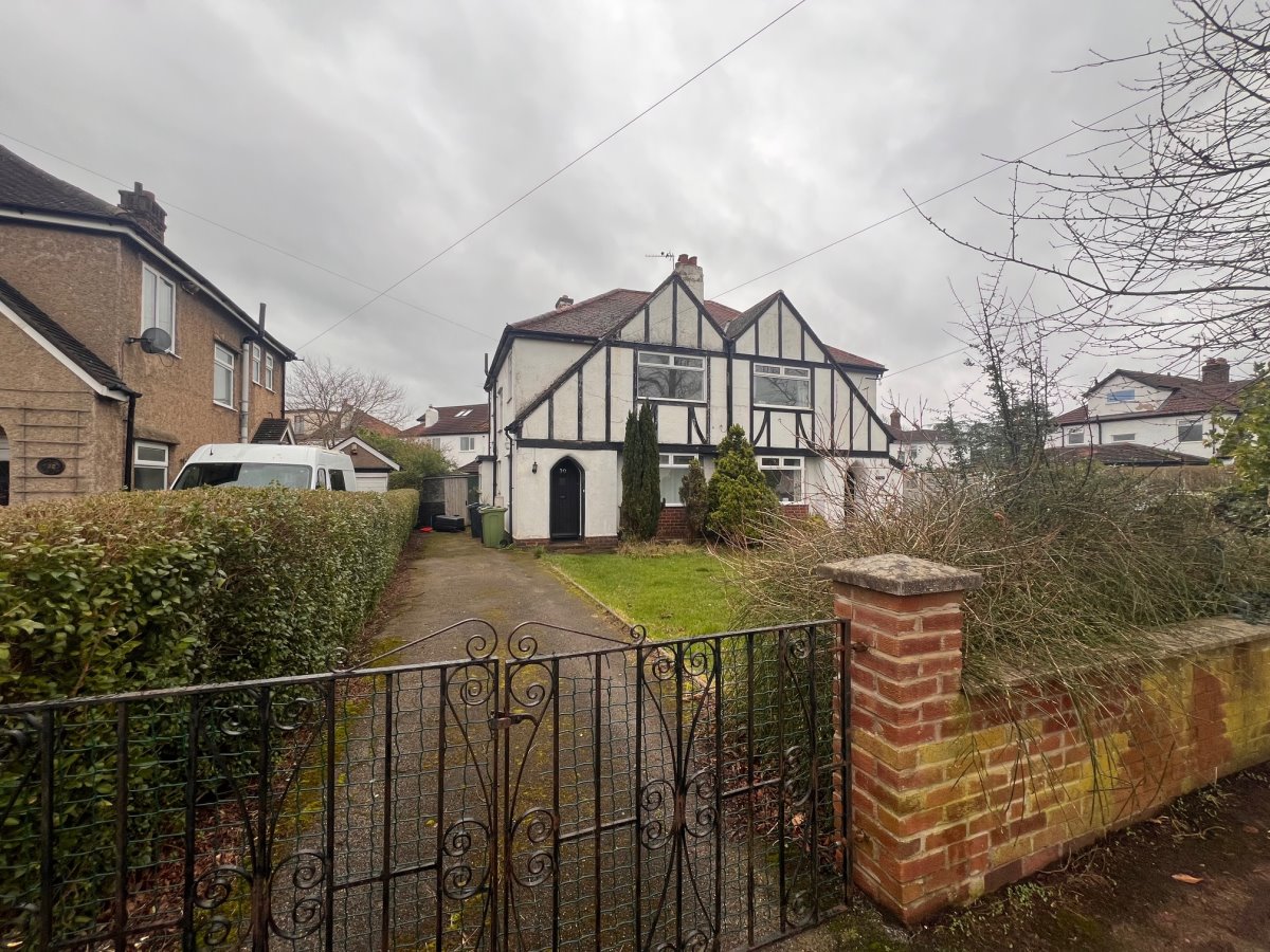 Caughall Road, Chester