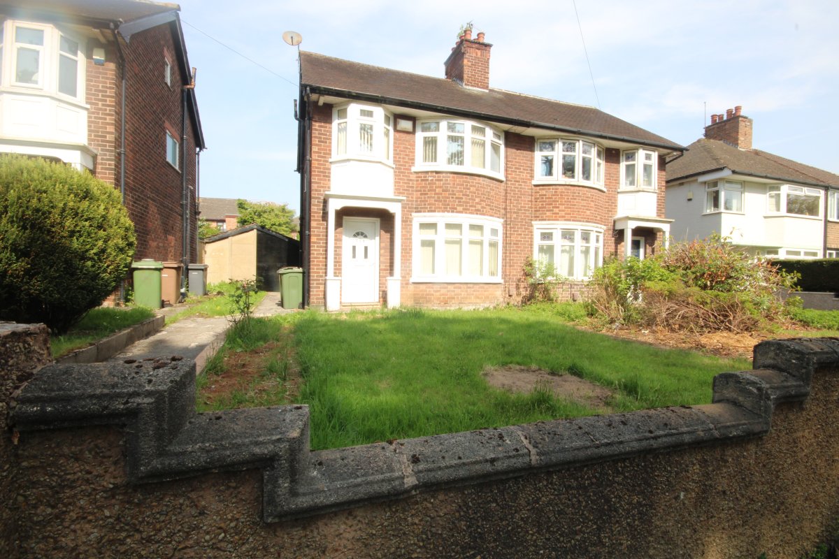 Town Lane, Bebbington