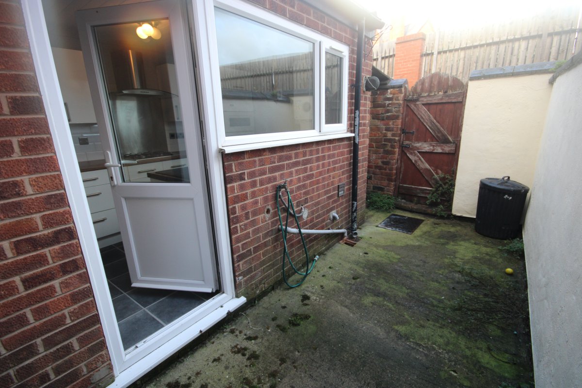 Cherry Road, Chester