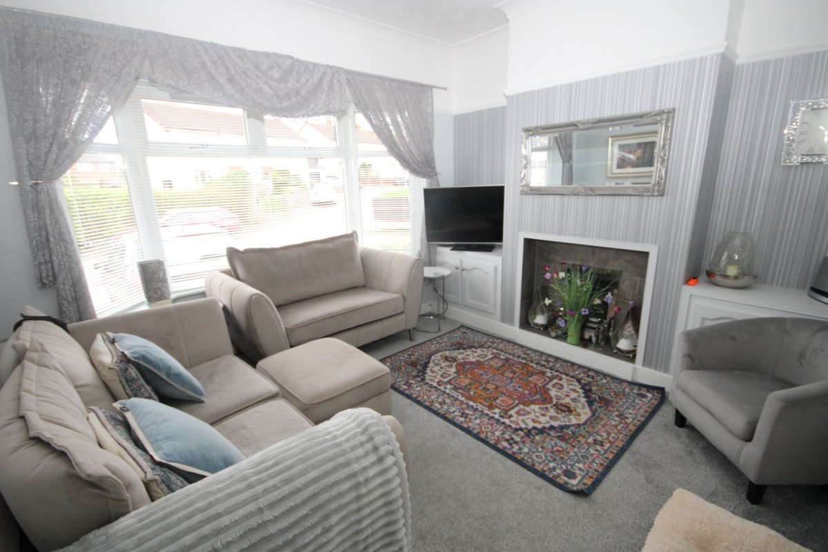 Kronsbec Avenue, Little Sutton