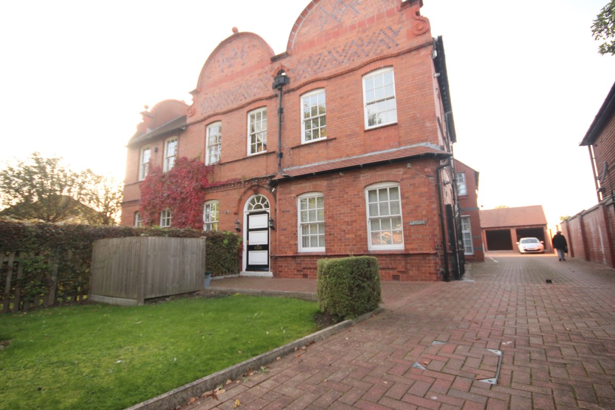 Properties to Let in Chester