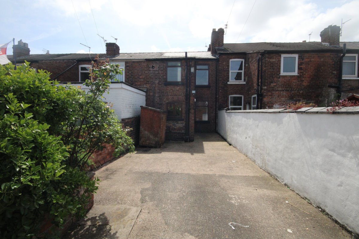 Marsh House Lane, Warrington For Sale