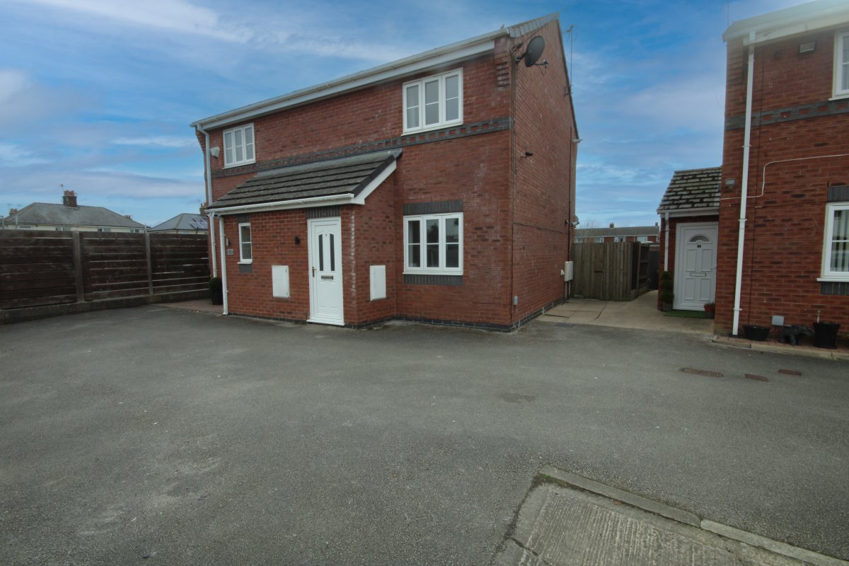 Hope View Court, Buckley